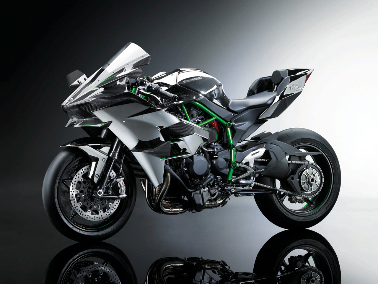 Kawasaki Ninja H2R (1)